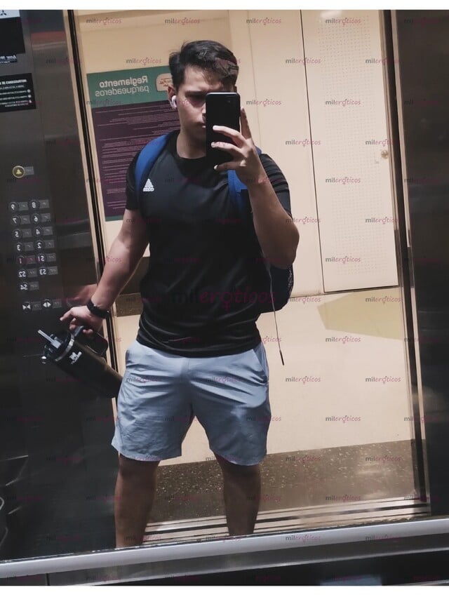 FOTOS DE UNIVERSITARIO DISCRETO DISPONIBLE VERSÁTIL LECHERO GANOSO 3106166166