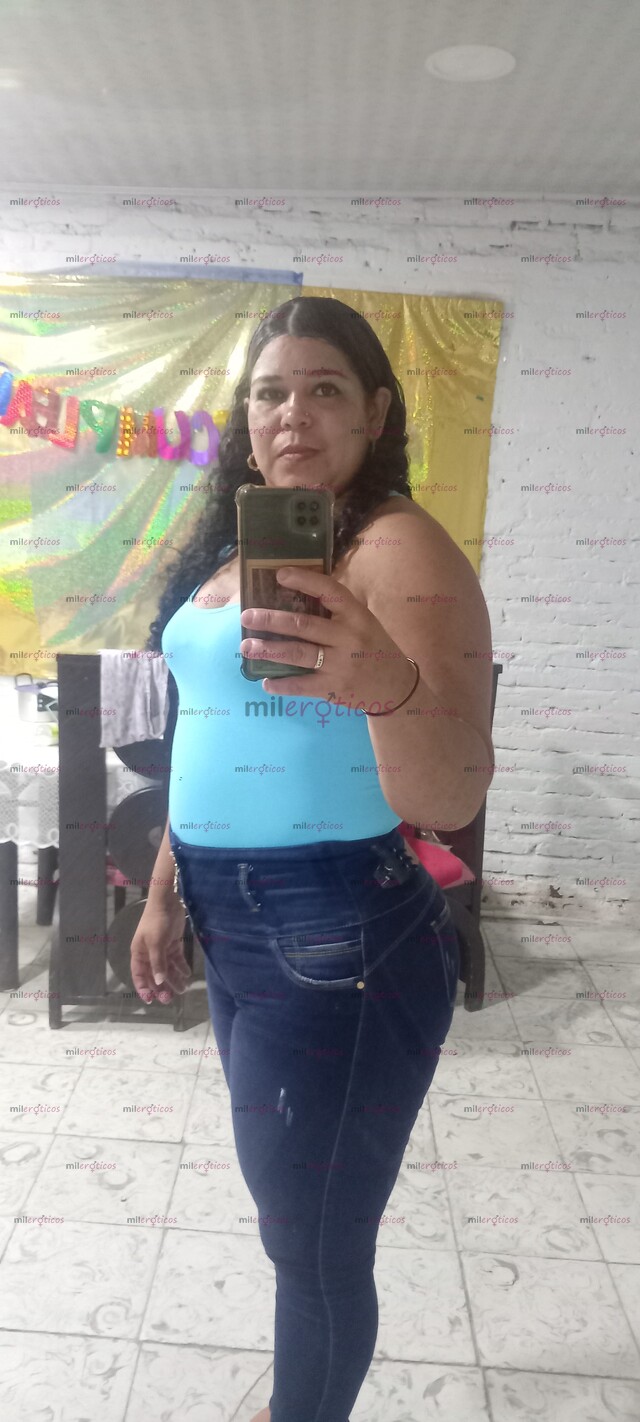 FOTOS DE UNA MORENA DIPUESTA A SACIAR TUS GANAS, VEN Y DISFUTRMOS