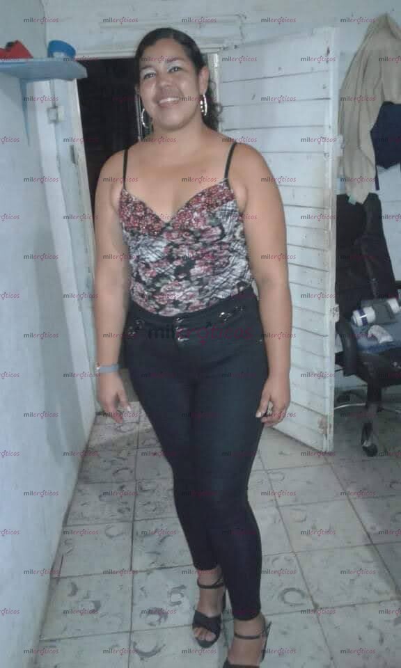 FOTOS DE UNA MORENA DIPUESTA A SACIAR TUS GANAS, VEN Y DISFUTRMOS