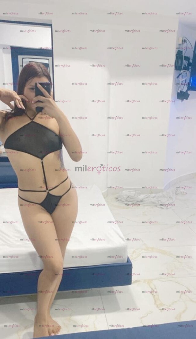 FOTOS DE TU FLAQUITA PREFERIDA VINO DE NUEVO A COMPLACERTE !!