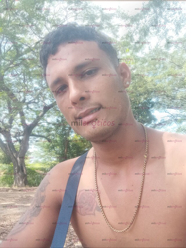 FOTOS DE HOLA SOY NUEVO HETERO MORENAZO CONTACTAME PARA SABER SOBRE MI