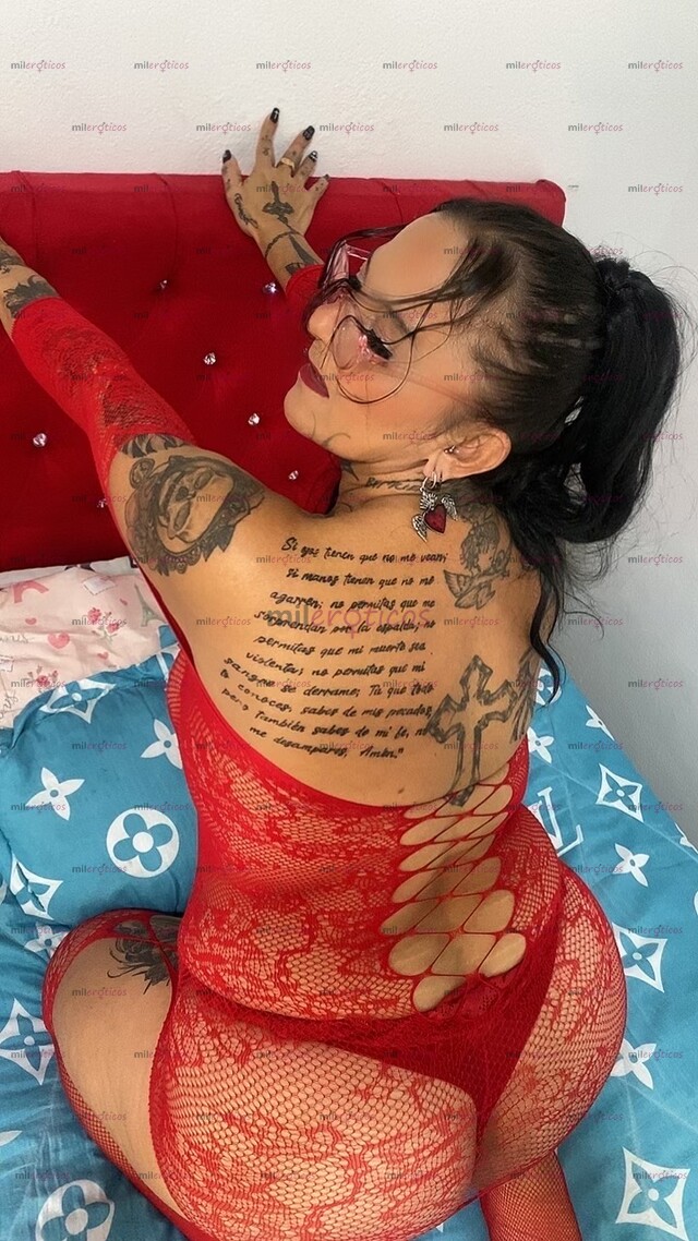 FOTOS DE PERRA CALIENTE NINFÓMANA ADICTA AL SEXO A LA VERGA A DARTE UNA BUENA MAMADA