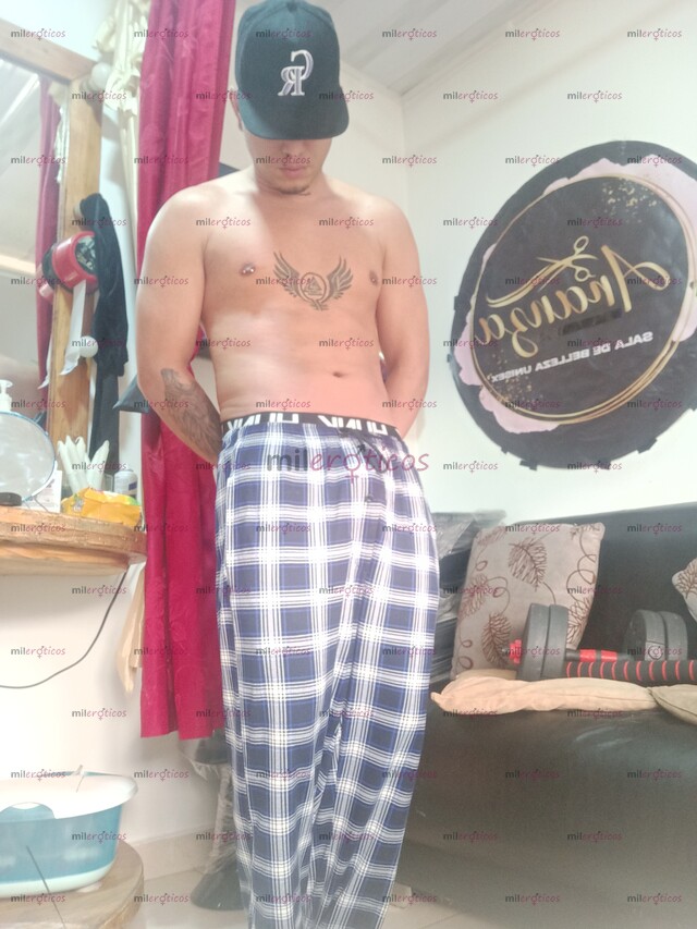 FOTOS DE VARÓN VIDA HETERO BARBERO VERGON CON SITIO PRIVADO CHAPINERO CENTRAL .