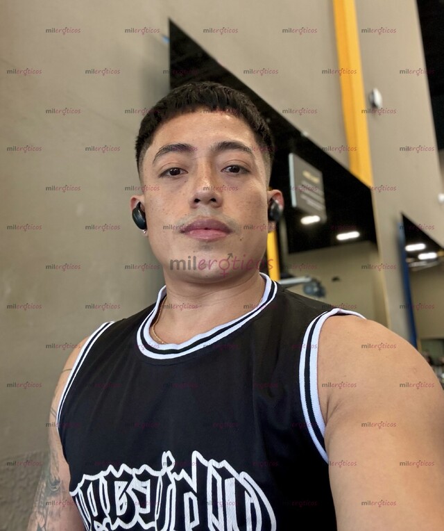 FOTOS DE VERGON 20CM CALIENTE Y LECHERO SOLO PARA CABALLEROS !!!!