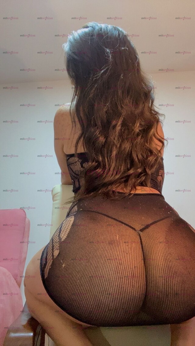 FOTOS DE TU PRINCESA CON PENE EXÓTICA TATUADA CULONA LABIOS CARNUDOS PARA FOLLAR