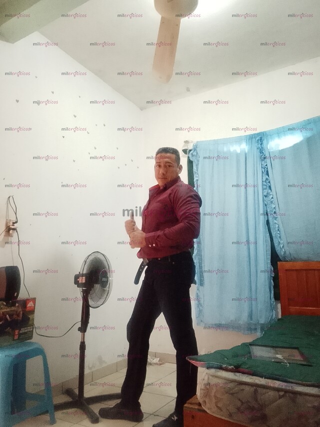 FOTOS DE SOY MACHO VENEZOLANO QUE PRESTO MI SERVICIO COMO SEXO X DINERO ME GUSTA EL FAJE