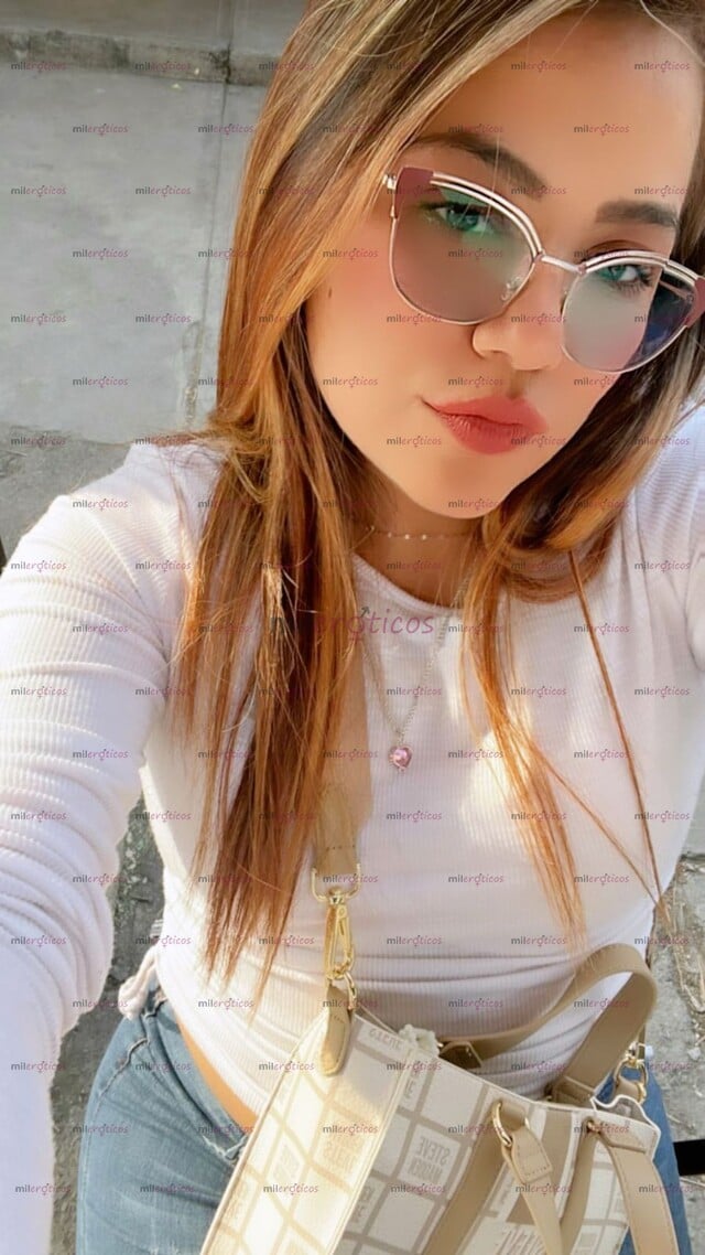 FOTOS DE EMMA 20 AÑOS NUEVA EN EL AMBIENTE TOTALMENTE DISPONIBLE TENGO VENTA DE CONTENIDO