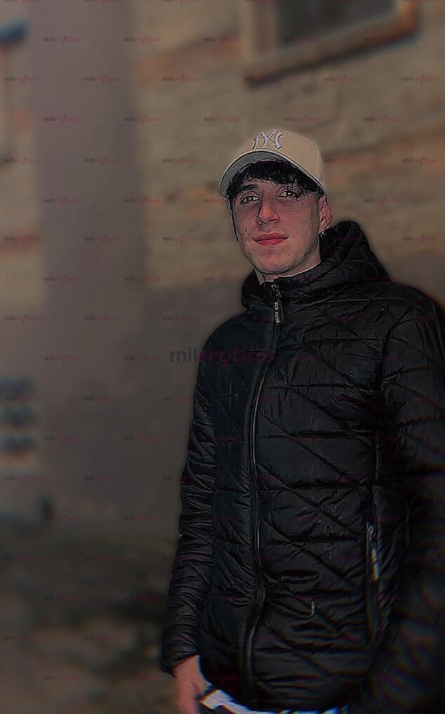 FOTOS DE SOY JUAN UN CHICO DE DIEZ Y NUEVE AÑOS DISPUESTO A A SER TU COMPAÑÍA