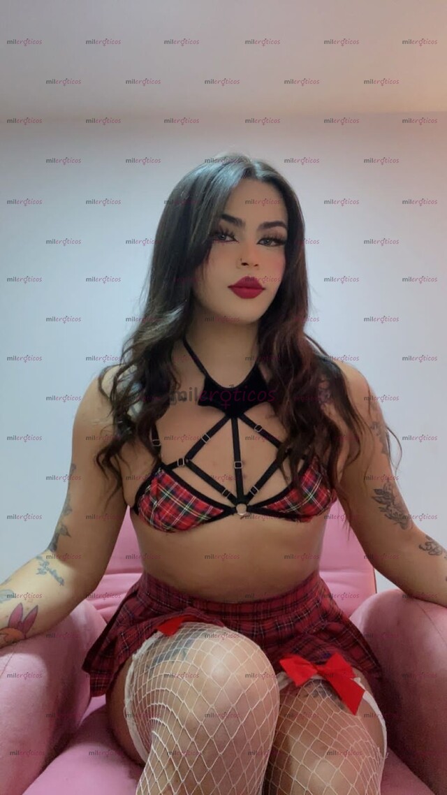 FOTOS DE JOVENCITA SEXY CON GANAS DE QUE LA CASTIGUEN CON UNA VERGA GRANDE Y JUGOSA XXX