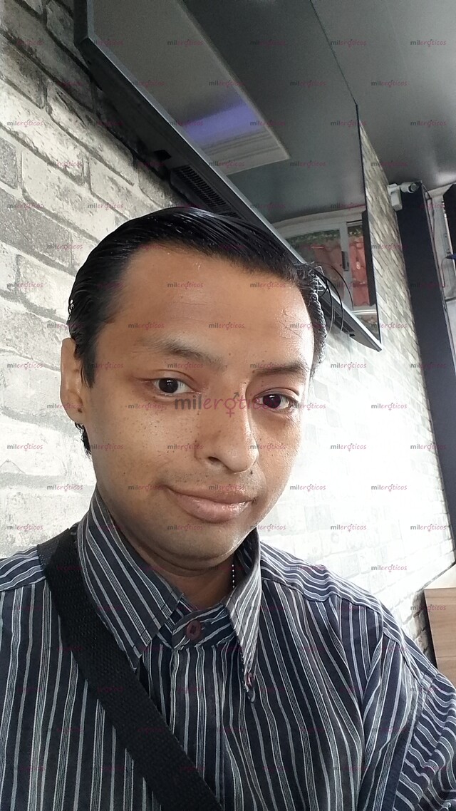 FOTOS DE PASEMOS UN RATO RICO JUNTOS SOY ALEJANDRO Y ESTOY PARA COMPLACERTE