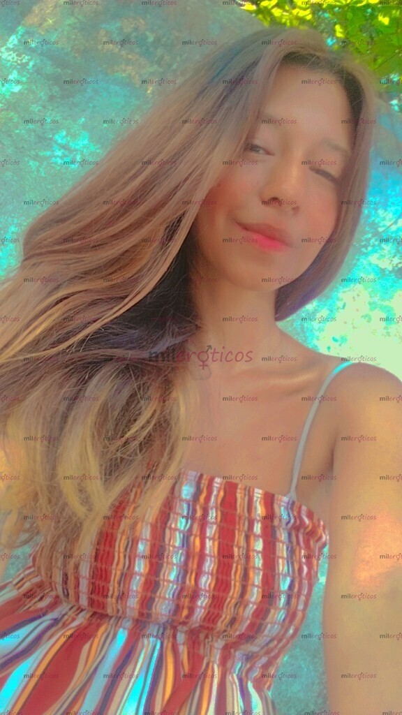 FOTOS DE AITANA, SERVICIO DE MASAJE ERÓTICO Y VENTA DE CONTENIDO