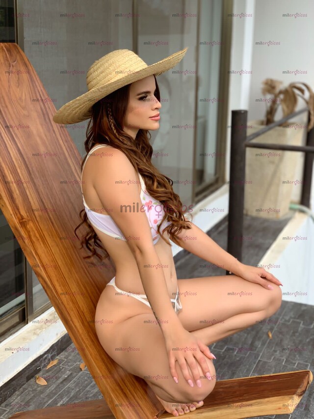 FOTOS DE ANDREA!!CALIENTE Y PERVERSA COLOMBIANA NALGAS Y BUBIS PERFECTAS, TE ENCANTARÁ!!