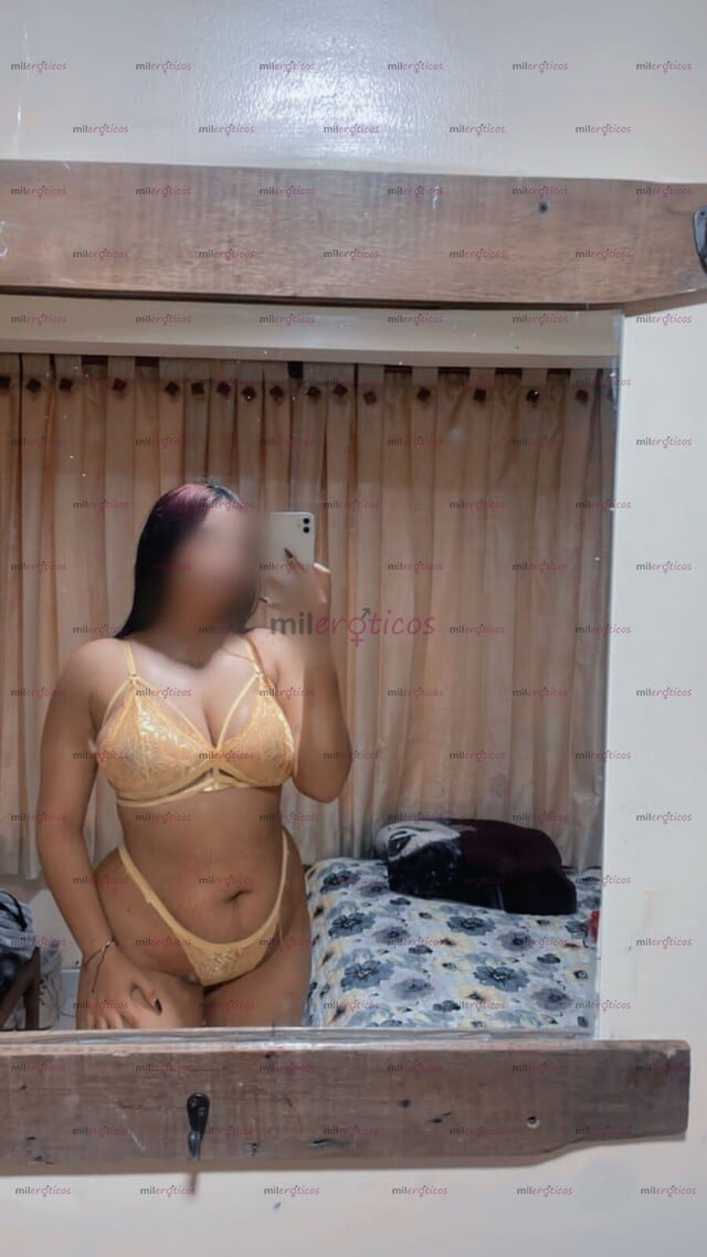 FOTOS DE 70K NICOLLE SOLO UNOS DIAS VEN A PASARLA RICO PAPI RICO ORAL MUTUO