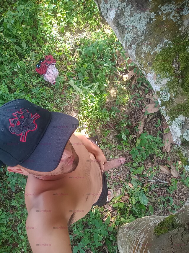 FOTOS DE MACHO SANTANDEREANO 100% ACTIVO Y DISPONIBLE PARA TI