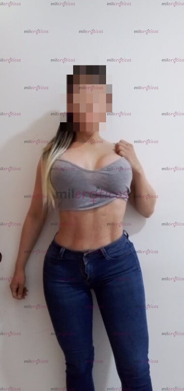 FOTOS DE QUE TAL UNA DELICIOSA RUSA CON MIS TETAS O UNA RICA PAJA CON MI ENORME CULO!!!!