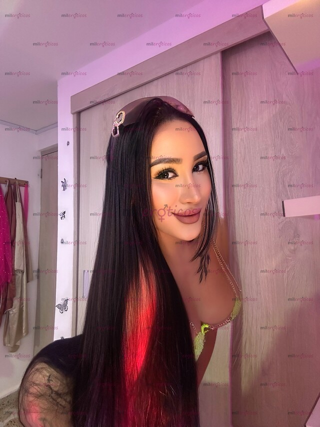 FOTOS DE ARMONÍA FEMENINA QUE ATRAE SIN ESFUERZO, CON TERNURA, BELLEZA Y DISTINCIÓN REAL