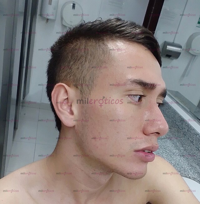 FOTOS DE JOVENCITO DE 18 AÑOS MUY CALIENTE DISPUESTO A COMPLACERTE