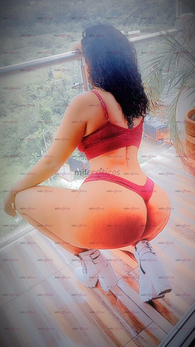 FOTOS DE PROMO POR HOY GABY NUEVA TU CIUDAD VEN Y TE SACÓ TODA TU LECHE