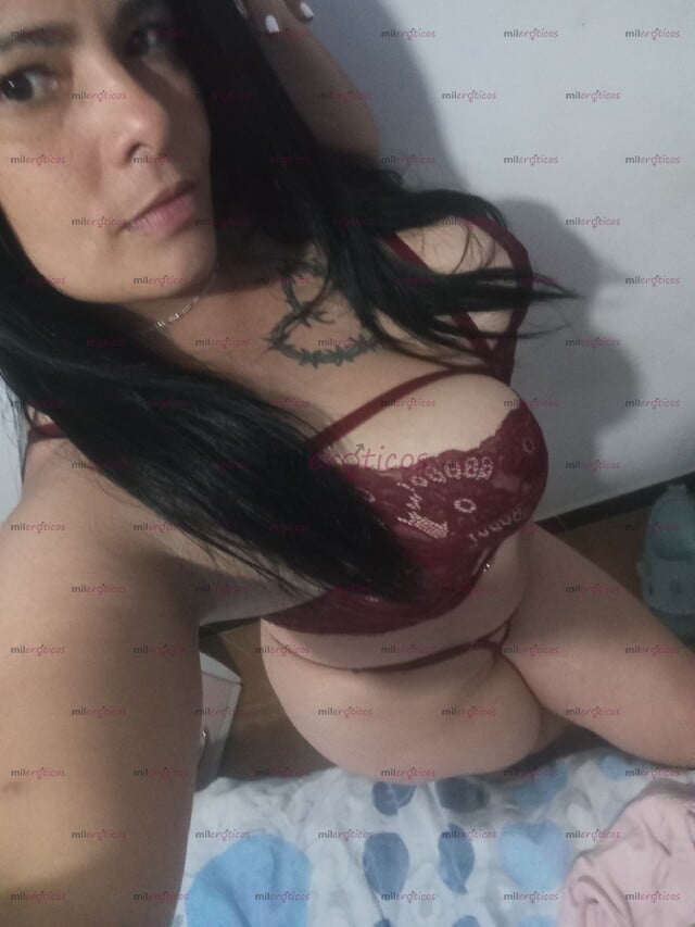 FOTOS DE SOY ALEJA UNA CHICA VOLUPTUOSA DISPUESTA A COMPLACER TUS FANTASIAS