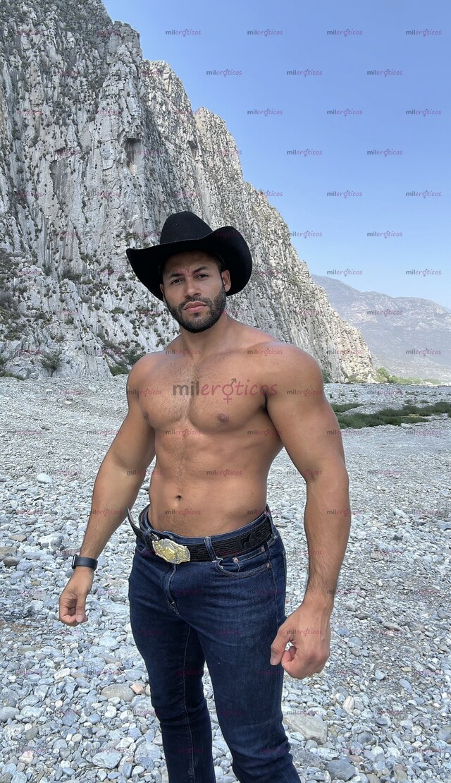 FOTOS DE EN GUADALAJARA POR UNOS DÍAS! SEBAS, CHICO EXTRANJERO, VARONIL, GUAPO Y DISCRETO