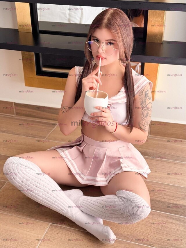 FOTOS DE 18 AÑOS Y YA SOY UNA SUMISA SEXUAL PAPI AMO QUE ME DÓMINES DOMINARTE MUY RICO