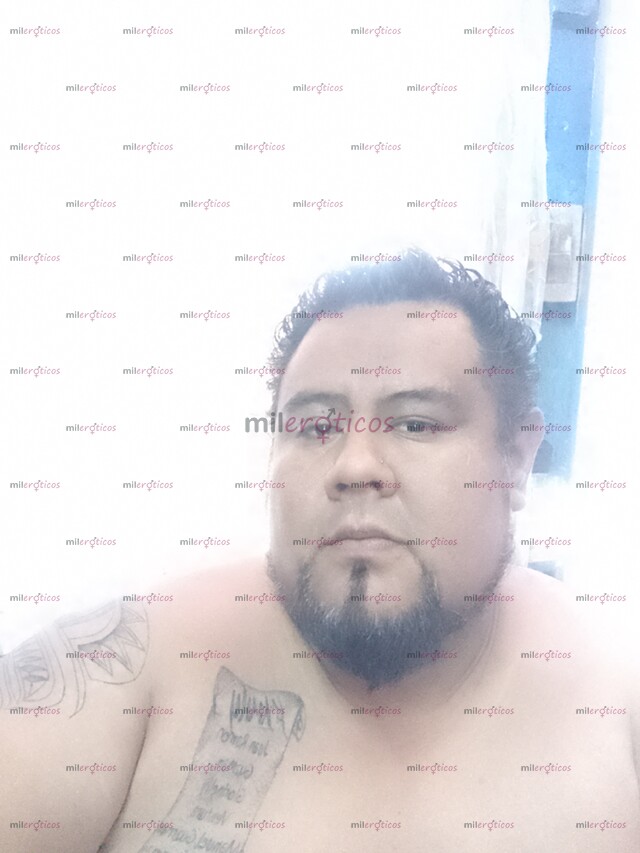 FOTOS DE CHAKALON! MORENO DE FUEGO... TATUADO LISTO PARA CONSENTIRTE COMO LA REYNA Q ERES