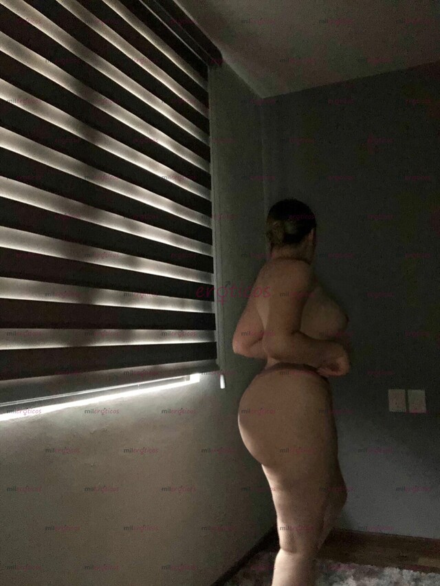 FOTOS DE HERMOSA JOVEN PETTI ESTRECHA CULO GRANDE Y DIVERTIDA