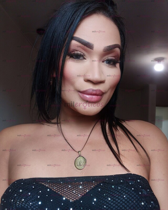 FOTOS DE CLASE Y PORTE, PERFECTO FÍSICO SÚPER FEMENINO ADORO LA LENCERÍA