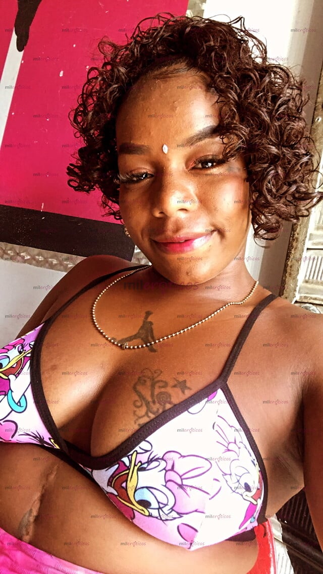 FOTOS DE HOLA MI AMOR SOY EXTRELLITA UNA MORENA MUY HERMOSA