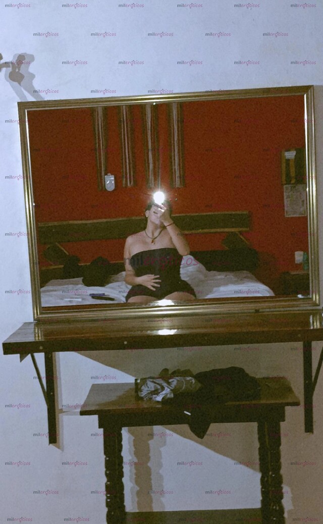 FOTOS DE HOLA PAPI VEN TENGO GANAS DE SACARTE ASTA LA ÚLTIMA GOTITA WUERITA TETONA