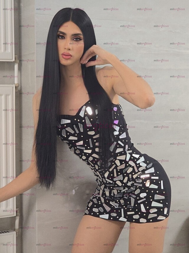 FOTOS DE HERMOSA TRANS FIESTERA VERSATIL ACTIVA VERGONA PASIVA CULONA SUPER COMPLACIENTE.