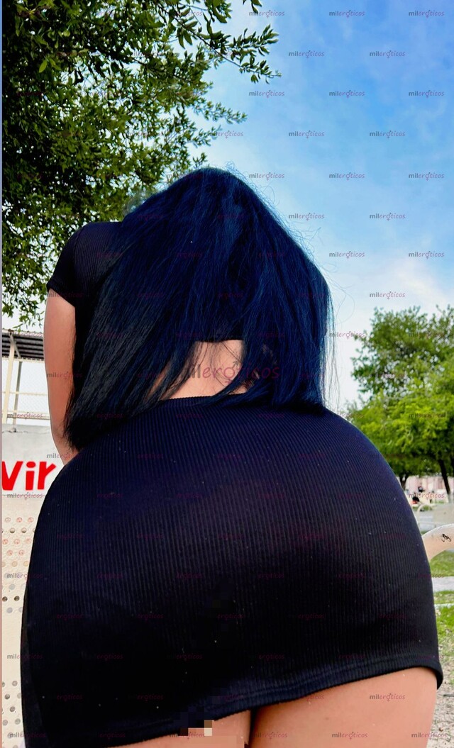 FOTOS DE RICA MORENITA NUEVA EN EL AMBIENTE, CON LENTES NALGONCITA BONITA APRETADITA,
