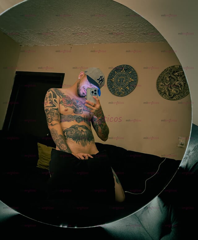 FOTOS DE CHICO TATUADO CON MUCHAS GANAS DE EXPERIMENTAR