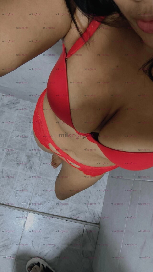 FOTOS DE COSTEÑA QUE LE ENCANTA LA VERGA, TRAGONA DE LECHE, MAMADA DE LUJO