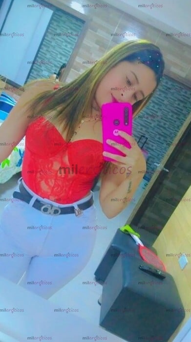 FOTOS DE DIVINA JOVEN DELGADA PEQUEÑA DE 19 AÑITOS ROSTRO ANGELICAL DELGADITA JOVENCITA