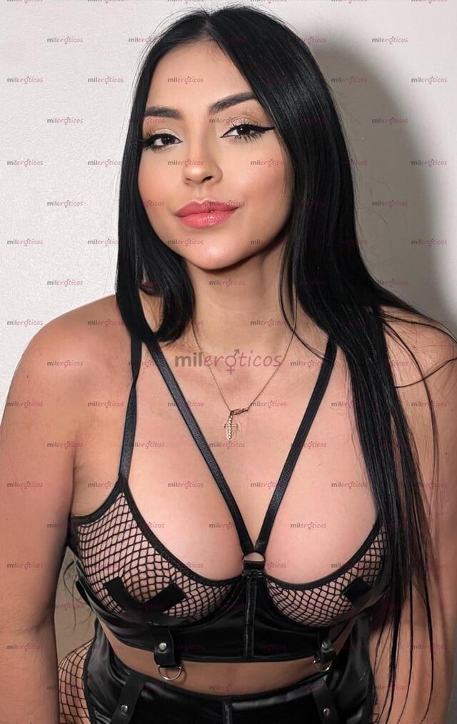 FOTOS DE RICA CHICA ARDIENTE SEDIENTA DE SEXO ESTILO PORNO, NINFÓMANA MENTE ABIERTA