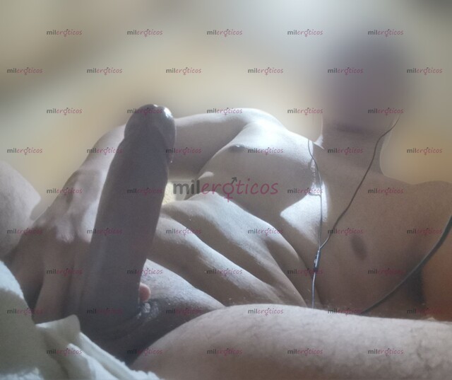 FOTOS DE JOVEN DE 1.82 Y ATRACTIVO CON MUCHA ENERGÍA LISTO PARA HORAS DE DIVERSIÓN.