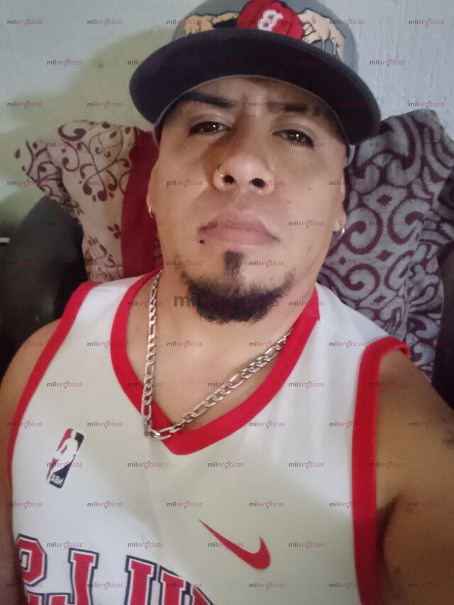 FOTOS DE HOMBRE DE 34 AÑOS TATUADOR CACHONDO Y MUY COMPLACIENTE