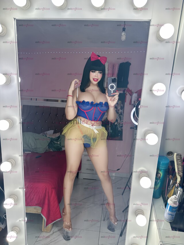 FOTOS DE DE REGRESO EN TU CIUDAD SÚPER ARDIENTE Y COMPLACIENTE