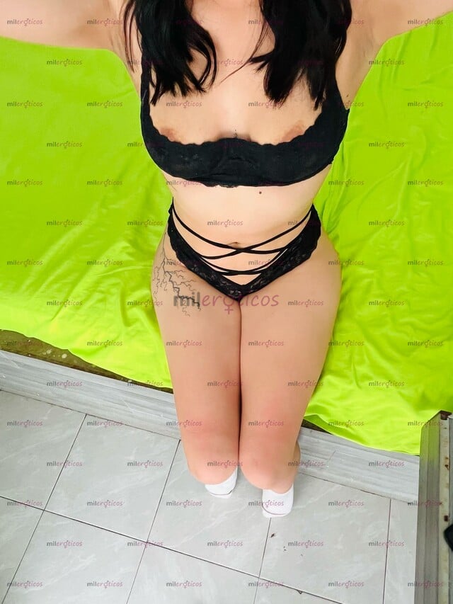FOTOS DE HOLA BEBE SOY FANY, JOVEN CALIENTE, CULONA, CORRETE VIENDO MIS TETAS Y CULO