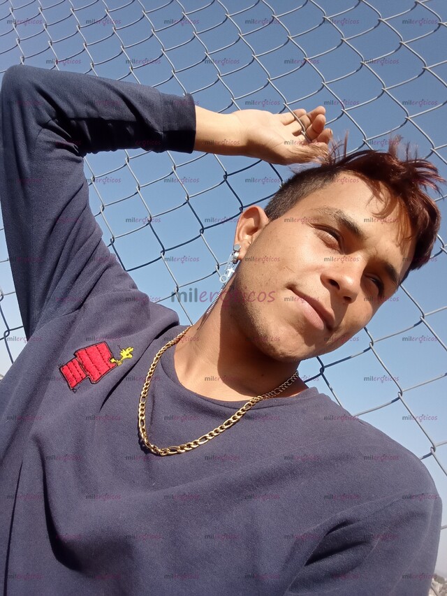 FOTOS DE CHICOS INTER CALIENTE CON BUENAS HERRAMIENTAS PARA SATISFACER TUS DESEOS