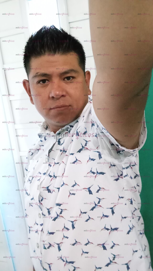 FOTOS DE HOLA SOY UN POLICÍA COMPLACIENTE Y CACHONDO, ESPECIALISTA EN EL PLACER 800