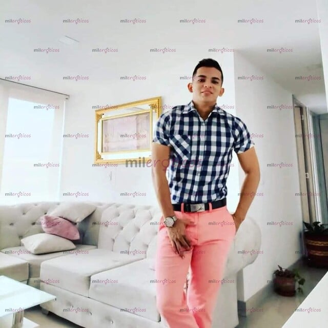 FOTOS DE JOVEN, DISPUESTO A CUMPLIR LINDAS FANTASÍAS, JOVEN ASEADO, EDUCADO COMPLACIENTE,