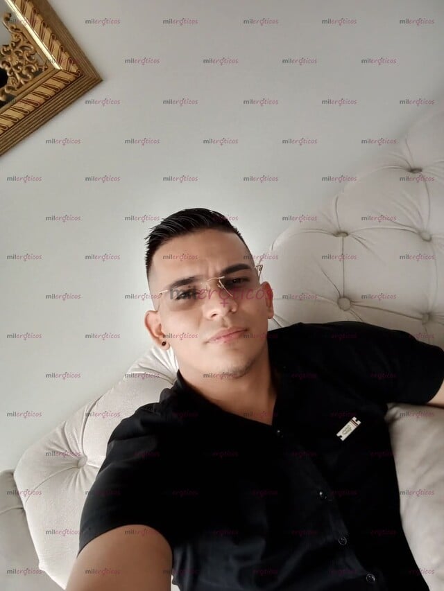 FOTOS DE JOVEN, DISPUESTO A CUMPLIR LINDAS FANTASÍAS, JOVEN ASEADO, EDUCADO COMPLACIENTE,