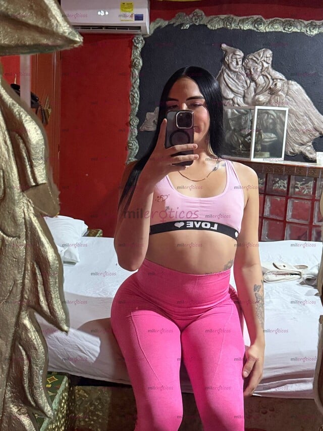 FOTOS DE LINDA Y HERMOSA FLACA COMPLACIENTE FEMENINA DISPUESTA A SATISFACER TUS CURIOSIDE
