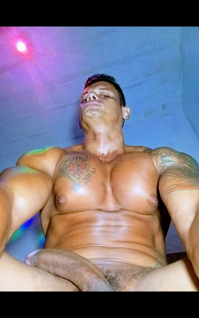 Presencial no rio de janeiro bairro campo grande atorporno 27 cmreal ativo dominante leiteiro videos com novinho de 18 anos leitando malhado sarado co...