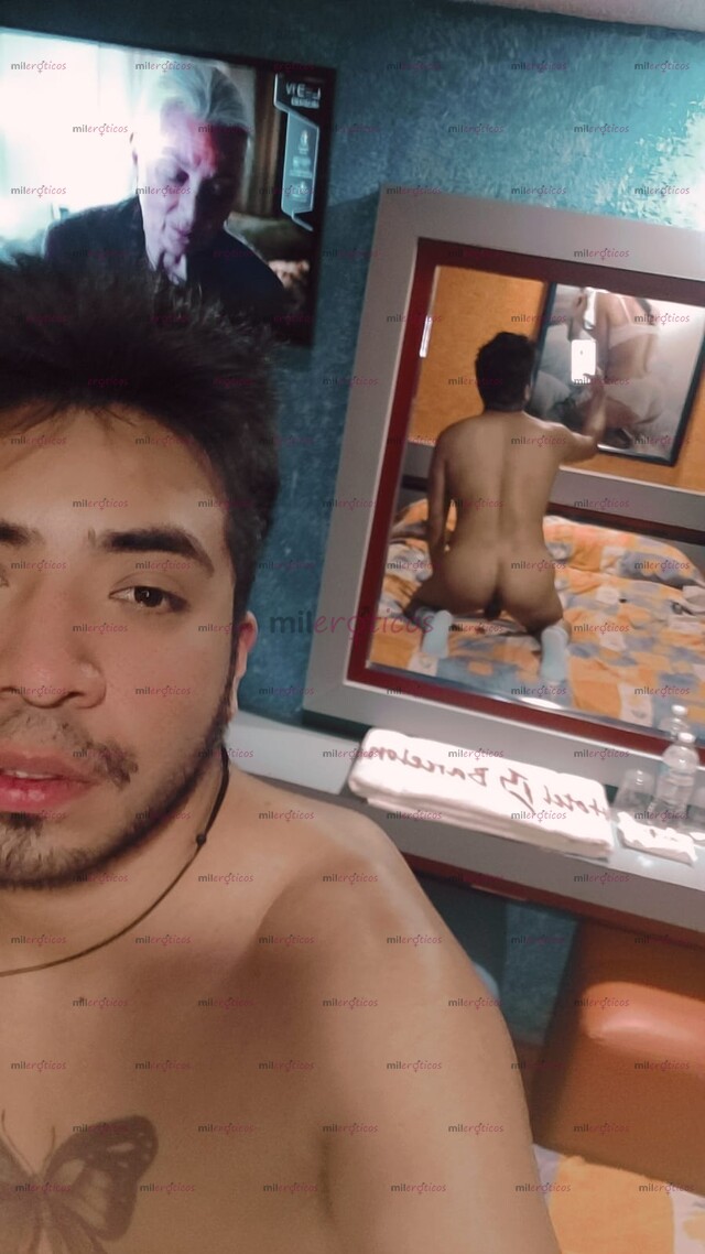 FOTOS DE PASIVO CALIENTE Y ENTRON LISTO PARA SER FOLLADO