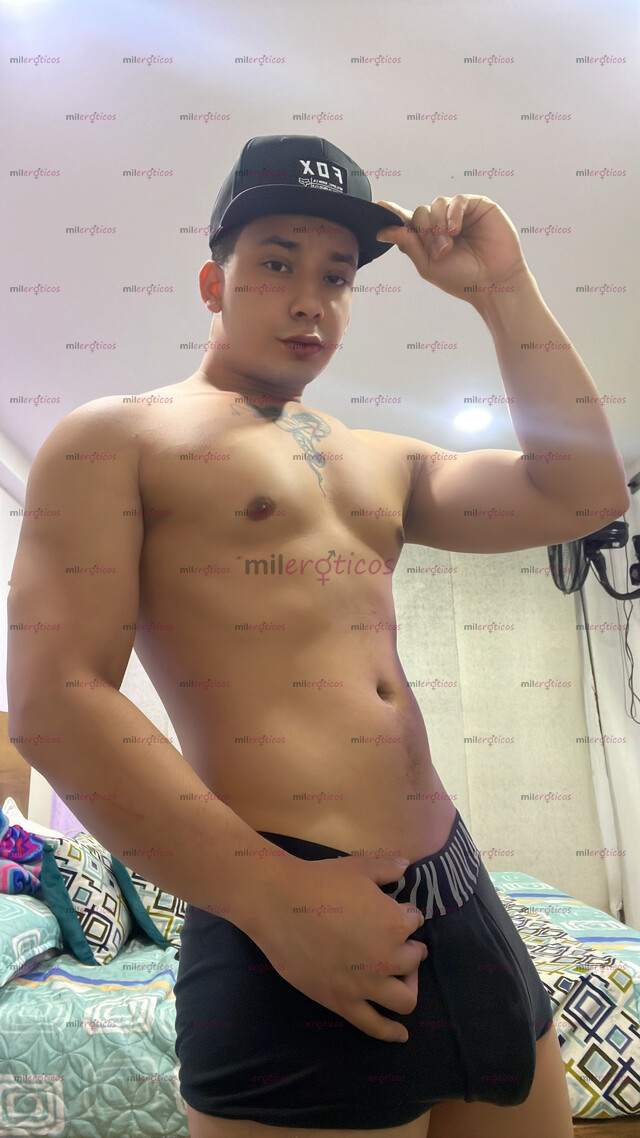 FOTOS DE DANIEL CHILENO RECIEN LLEGADO EXPERTO EN MASAJES 22CM !! POR LA 70