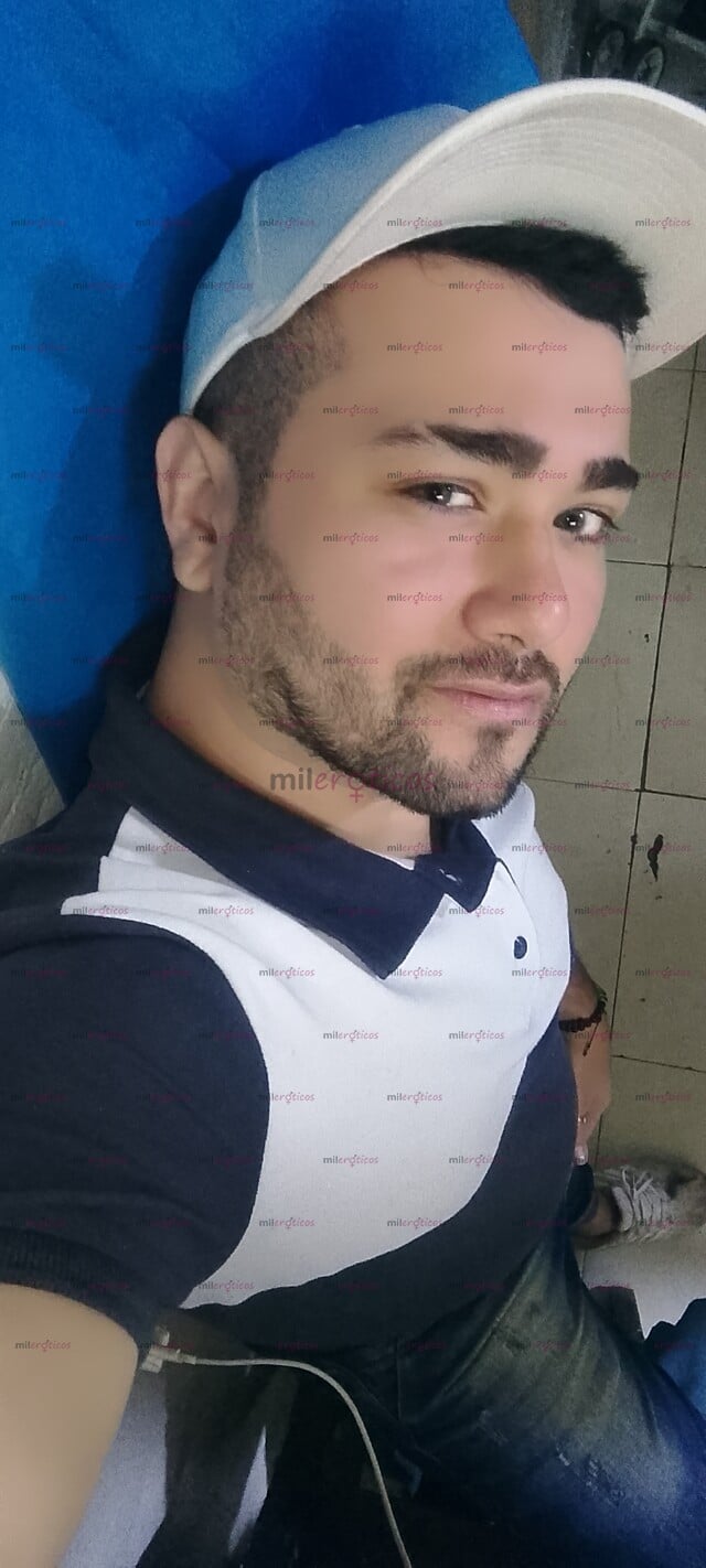 FOTOS DE POLLO NUEVO POR ACÁ VERGON GANOSO DE COMER CULO SIN AFANES