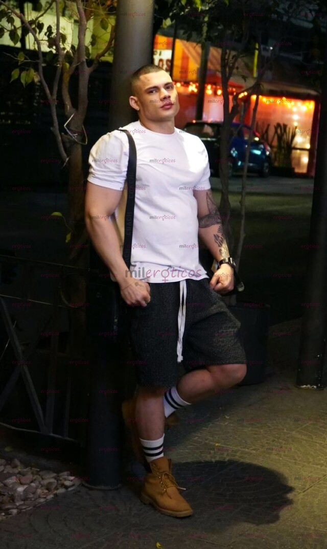 FOTOS DE MACHO PARA MUJERES. Y PAREJAS SWINGER